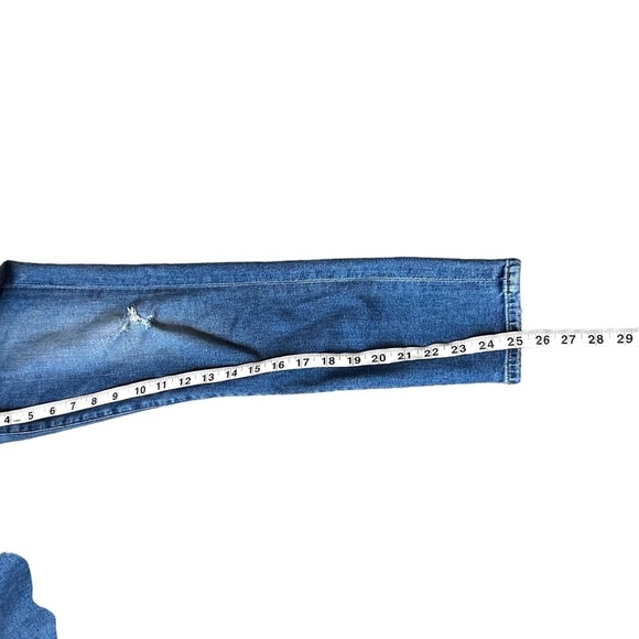 Citizens of Humanity Rocket Crop High Rise Ripped Skinny Jeans - Picture 15 of 15